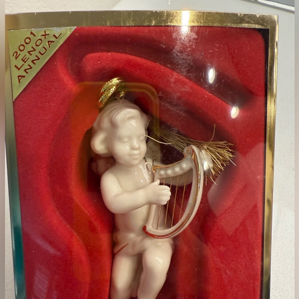 Vintage 2001 Lenox Annual Cherub Christmas Ornament Angel Playing Harp Y2K - Picture 6 of 11